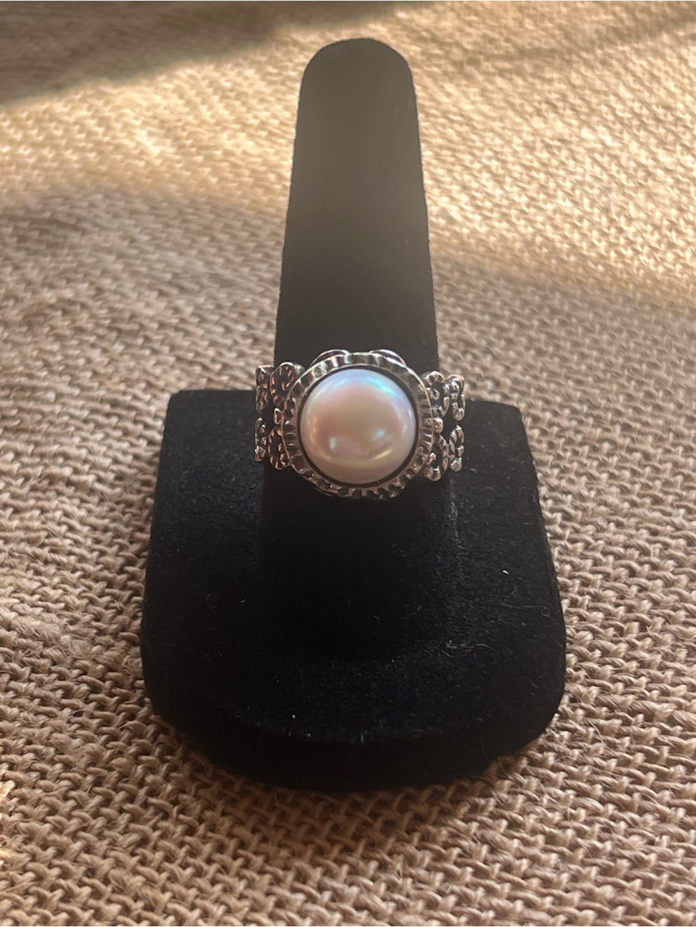 925 Silver & Pearl Cabochon Ring with Decorative Band. Size 7